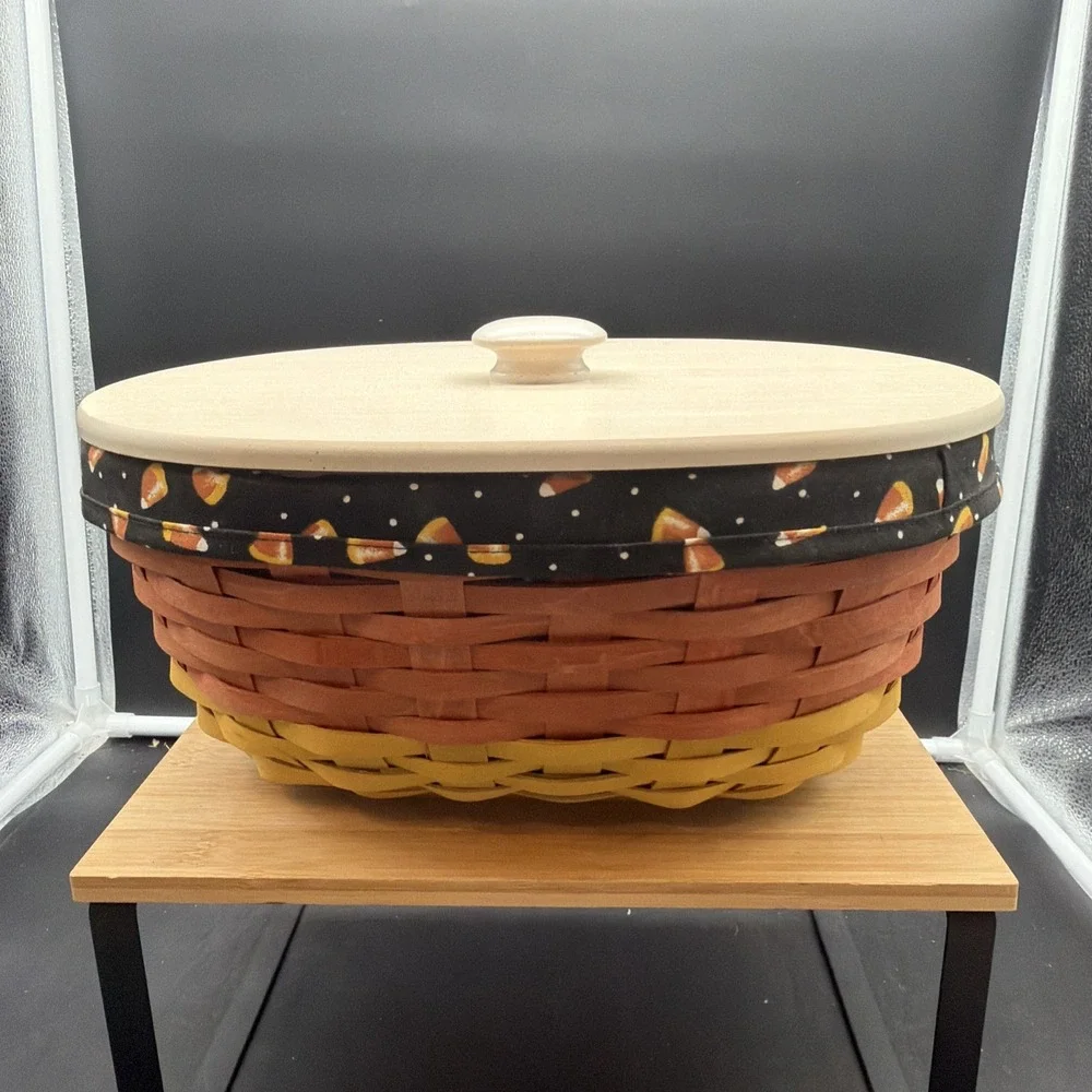 Longaberber 2010 Halloween Treats Basket Iron Treats Holder Lid Liner Protector